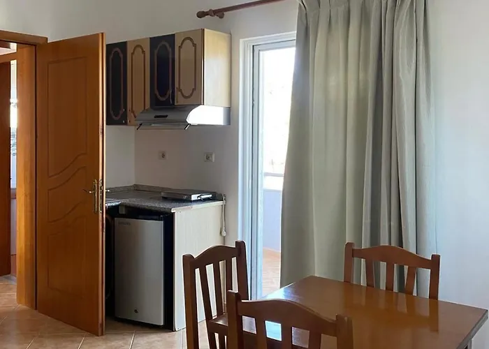 Dema Vendégház Ksamil