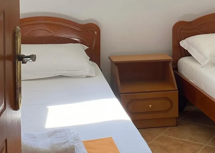 Dema Vendégház Ksamil